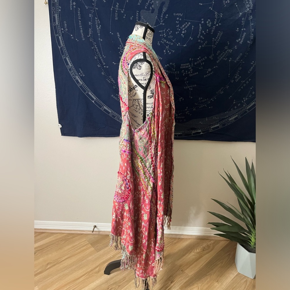 Boho Reversible Sleeveless Kimono Vest - Picture 4 of 6